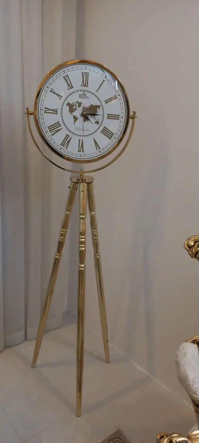 ساعت ایستاده کاملا نو|ساعت دیواری و تزئینی|مشهد, گلبرگ|دیوار