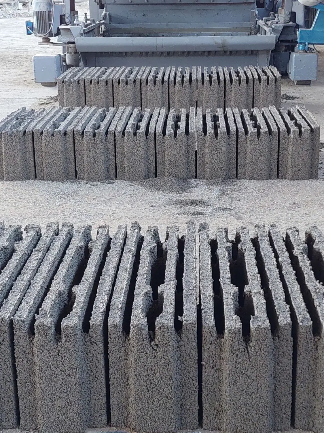 تولیدی بلوک سیمانی سبک و استاندارد|مصالح و تجهیزات ساختمان|خرم‌آباد, |دیوار