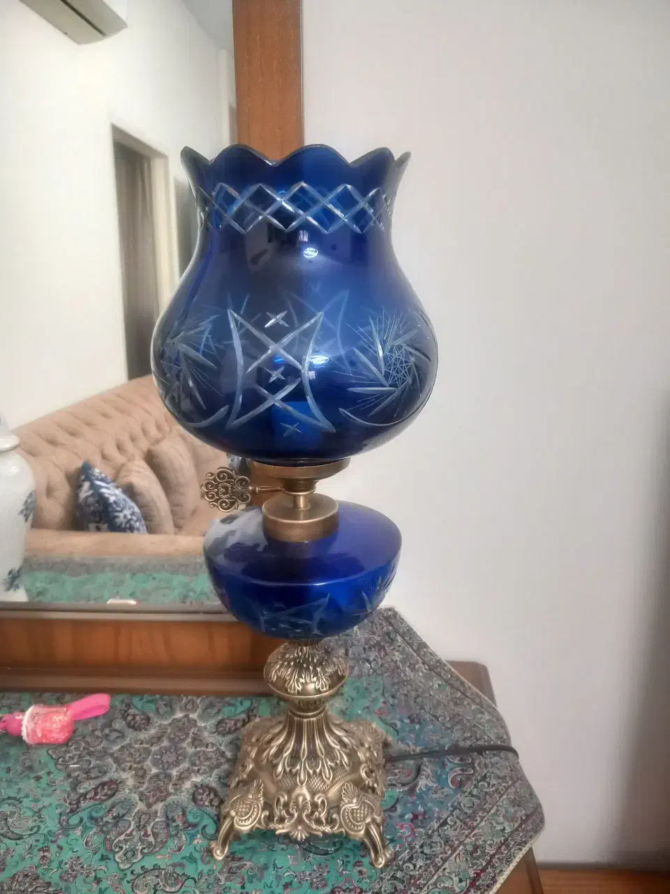 شمعدان آبی کاربنی تراشکاری شده پایه برنجی|لوستر و چراغ آویز|تهران, مینابی|دیوار
