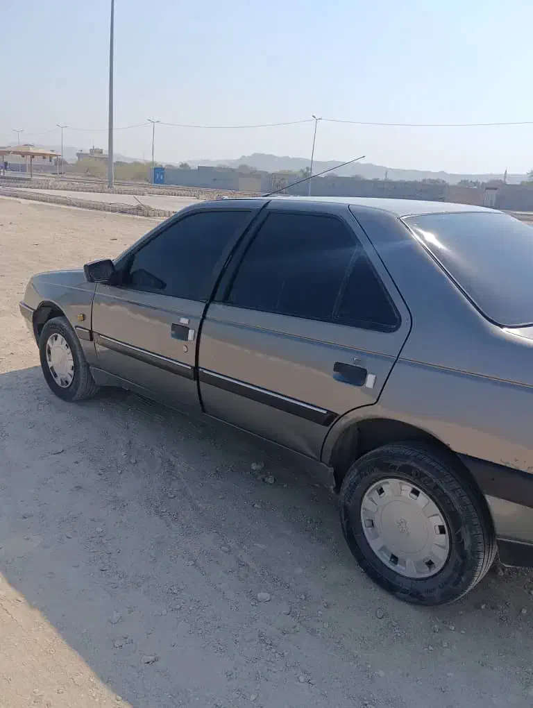 405 مدل 92 در حد|خودرو سواری و وانت|قشم, |دیوار