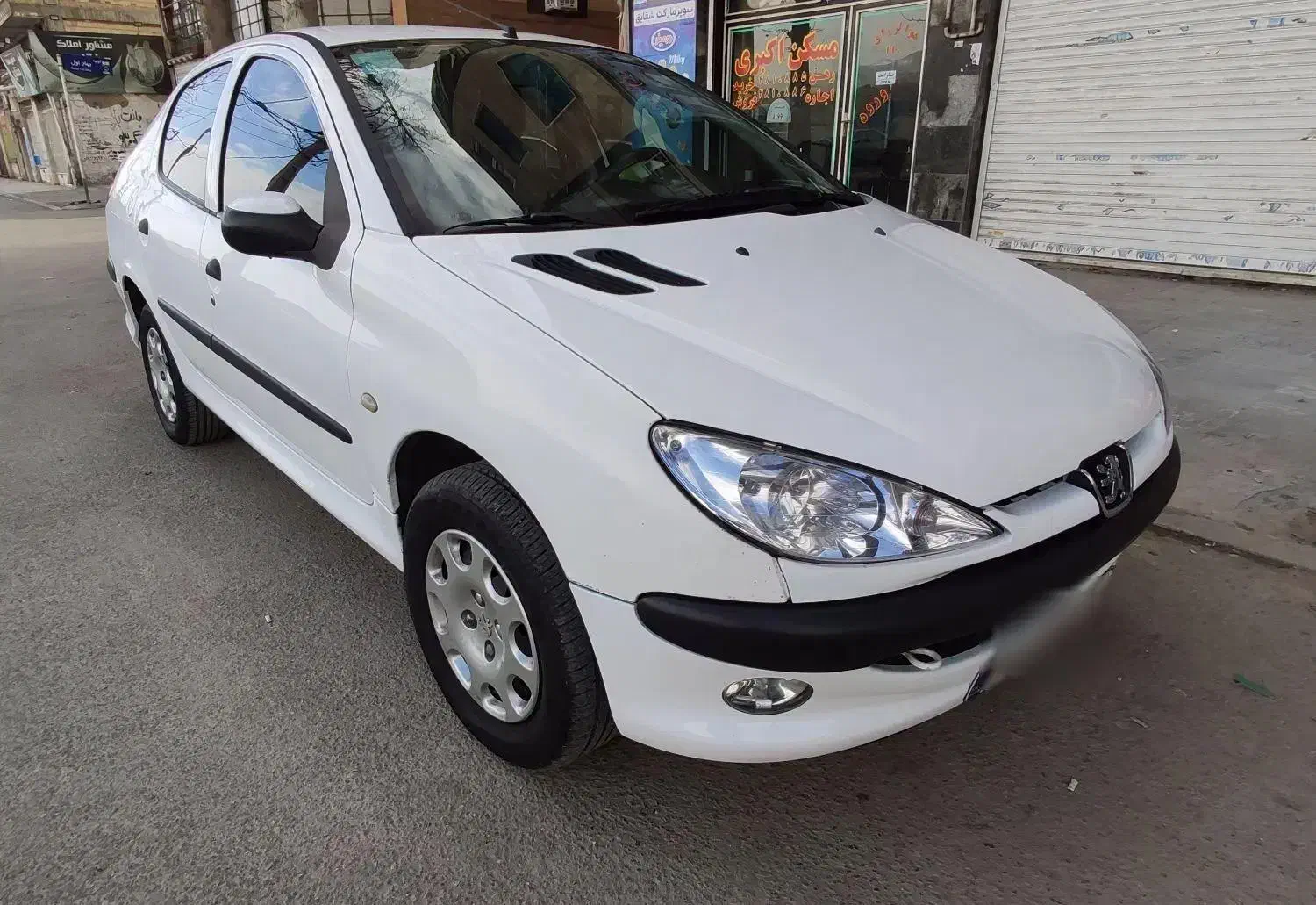 پژو ۲۰۶ SD مدل ۹۸|خودرو سواری و وانت|کرج, شهرک یاس جنوبی|دیوار