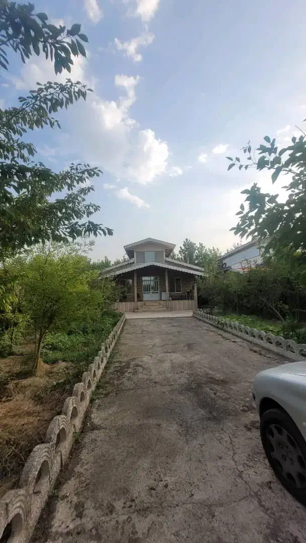 فروش ویلا 600 متر دارای 100متر بنا|فروش خانه و ویلا|تولم شهر, |دیوار