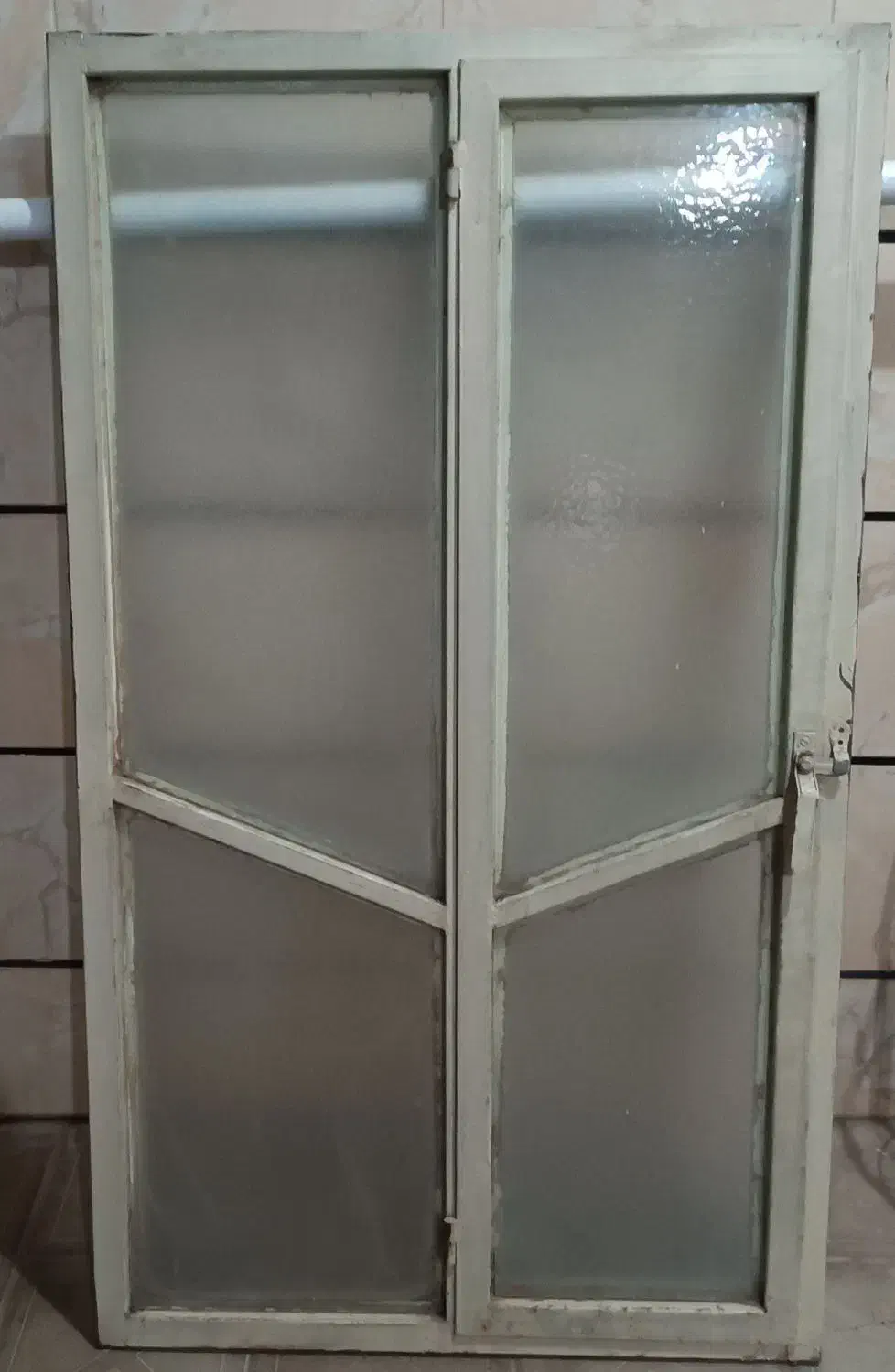 درب وپنجره کاملا سالم|حراج|تاکستان, |دیوار