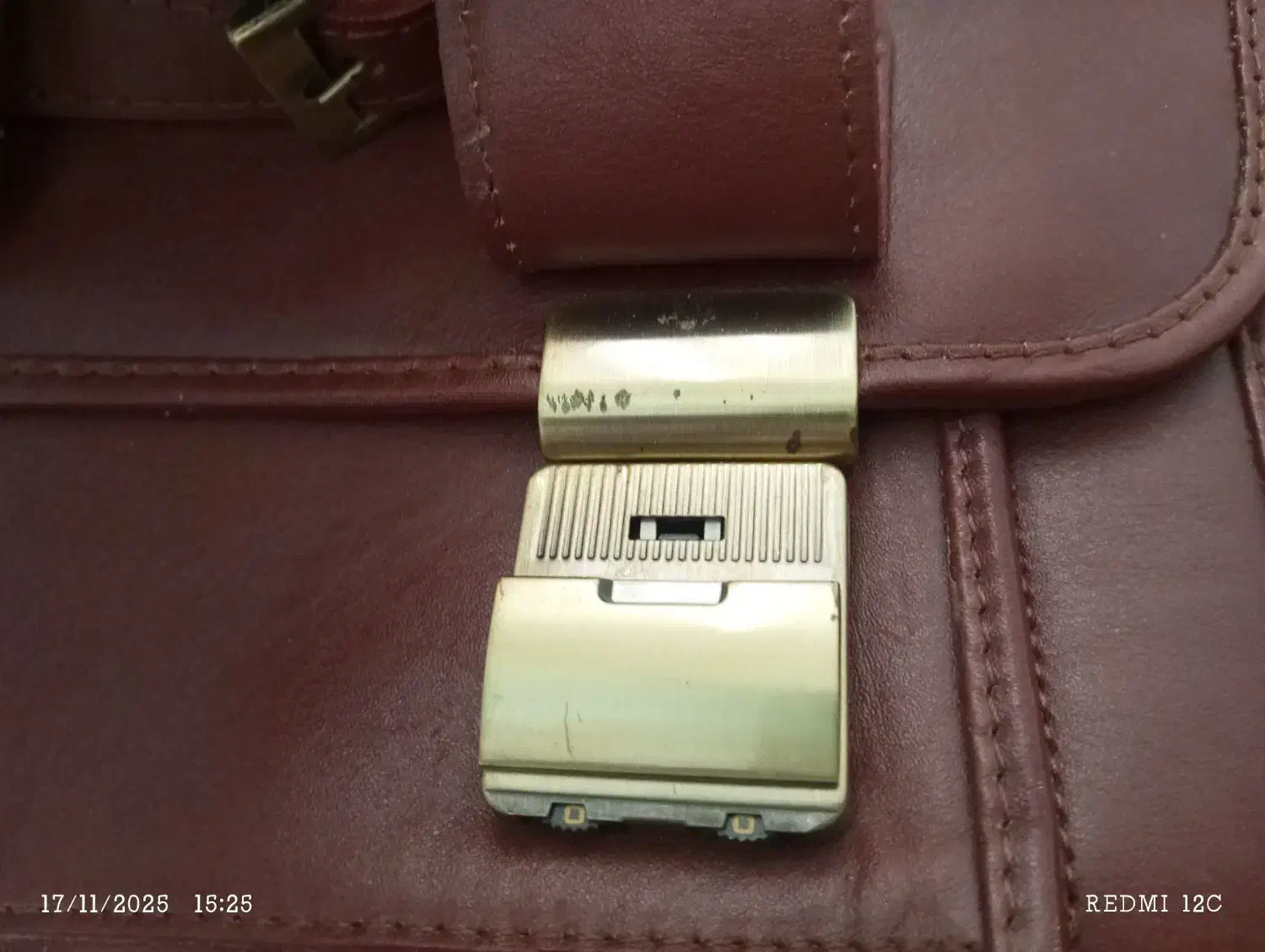 کیف چرم طبیعی رمزدار|کیف، کفش، کمربند|سبزوار, قصبه اب یمین|دیوار