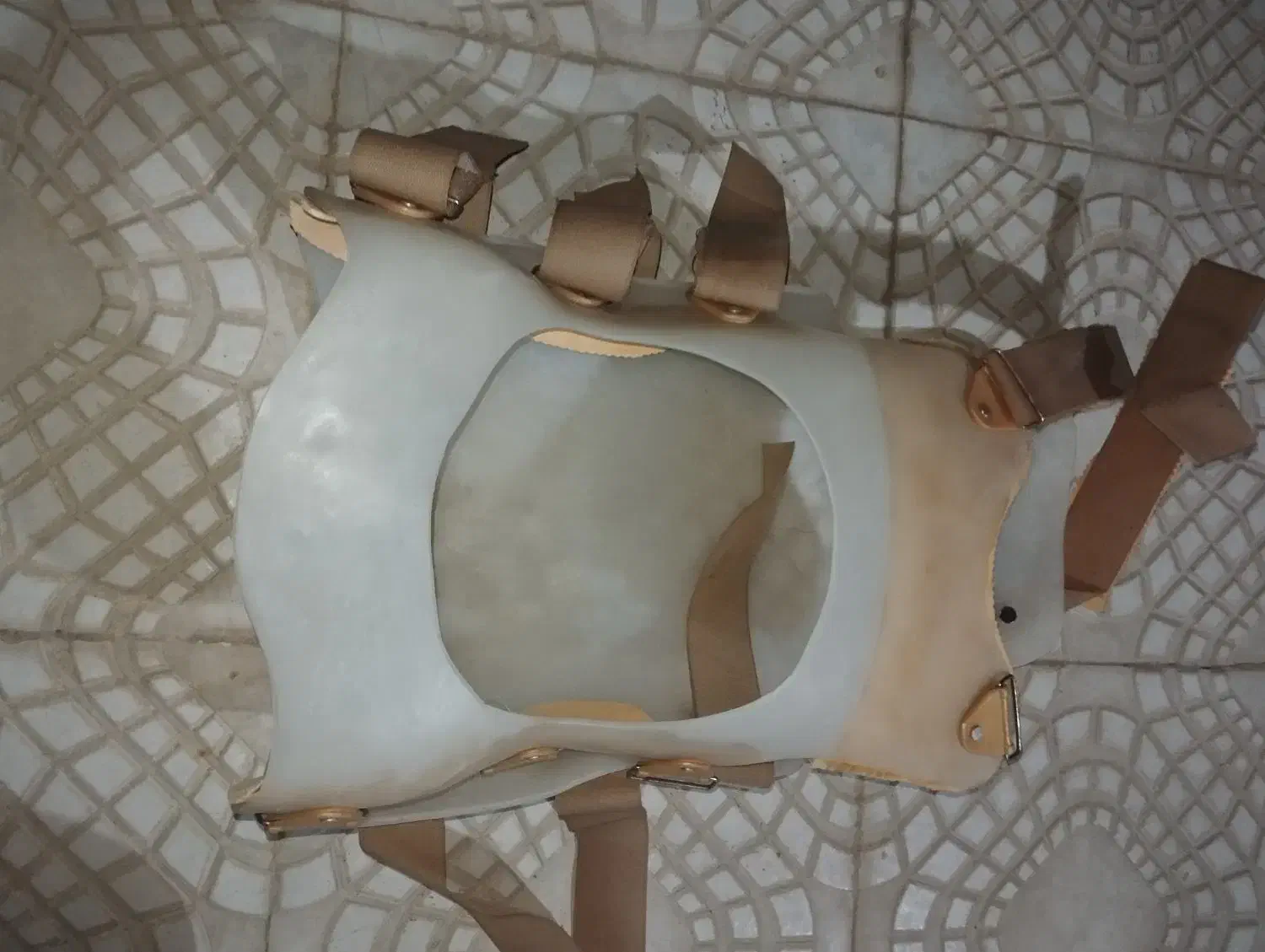 کمربندسالم استفاده نشده نصف قیمت بازار|کیف، کفش، کمربند|بافت, |دیوار