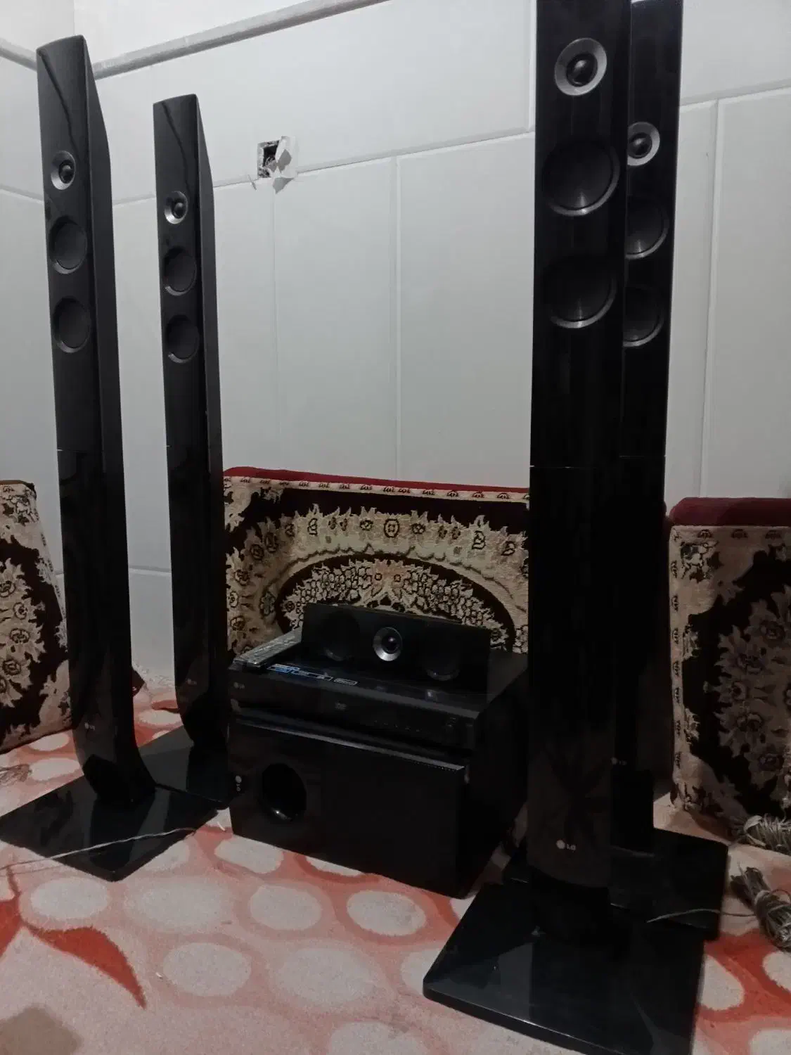 بلند گو|سیستم صوتی خانگی|قم, سراجه (۱۵ خرداد)|دیوار