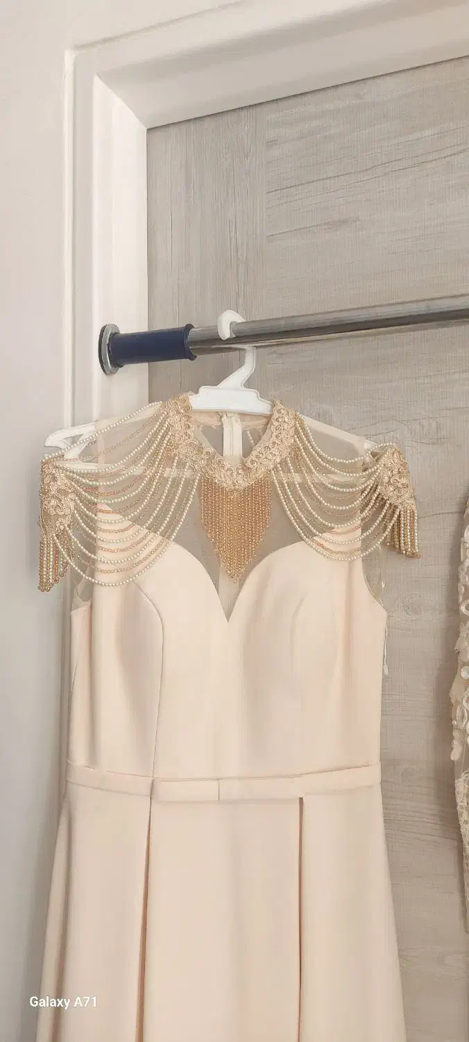 لباس مجلسی|لباس|شیراز, شهرک مدرس|دیوار