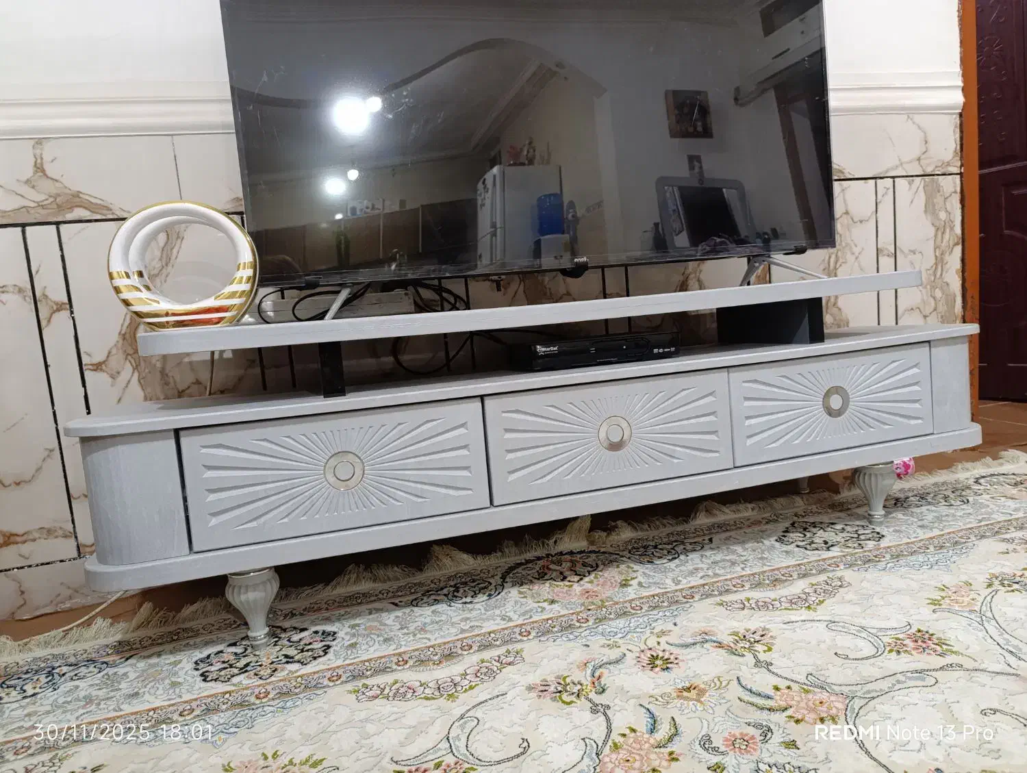 آیینه کنسول|بوفه، ویترین، کنسول|رامشیر, |دیوار