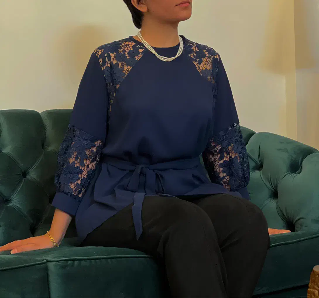 شومیز|لباس|طرقبه, |دیوار