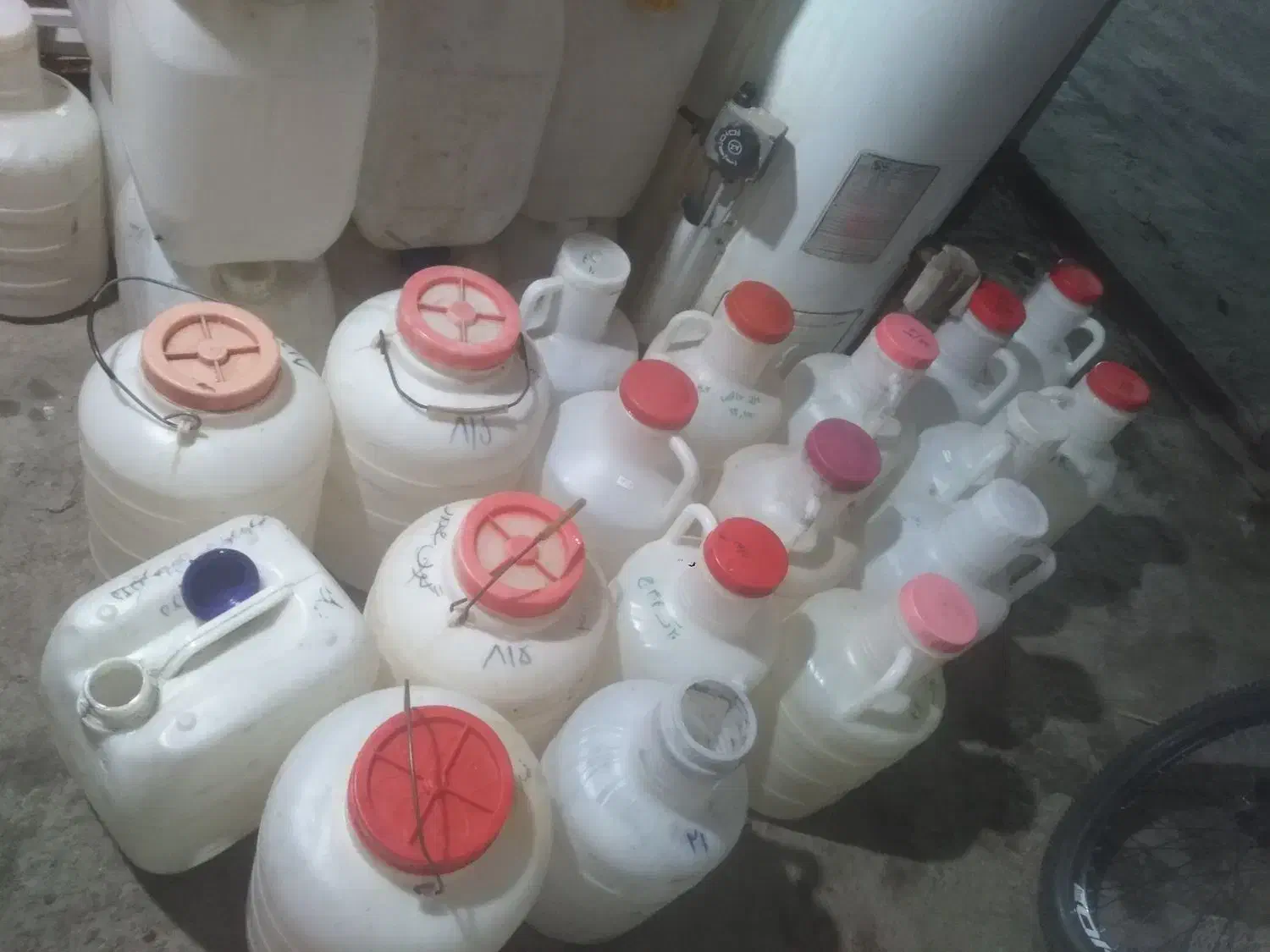 دبه پلاستیکی|ظروف نگهدارنده، پلاستیکی، یک‌بارمصرف|گنبد کاووس, |دیوار