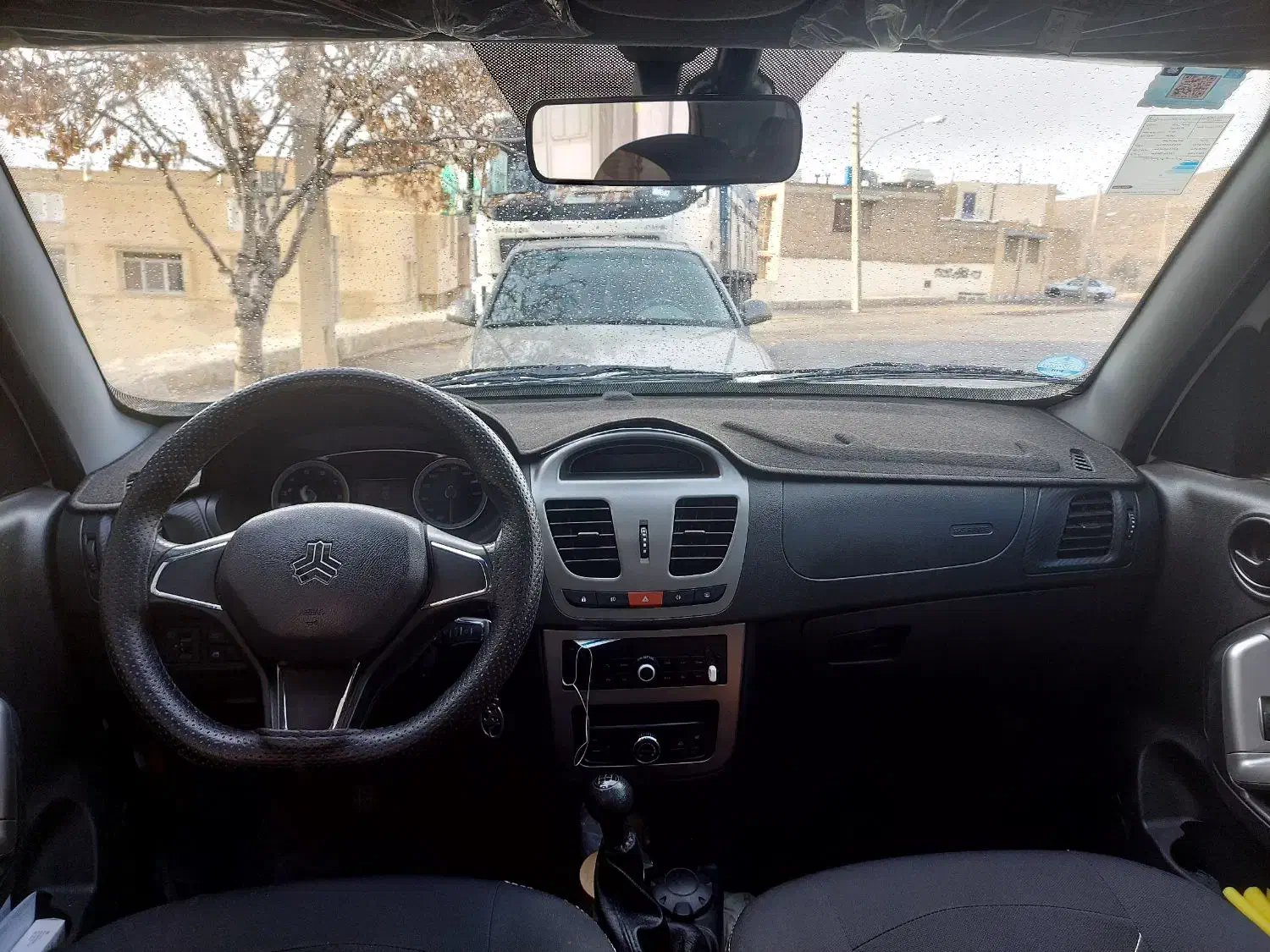 کوئیک SR سفیدمشکی ۱۴۰۲|خودرو سواری و وانت|شهرکرد, |دیوار