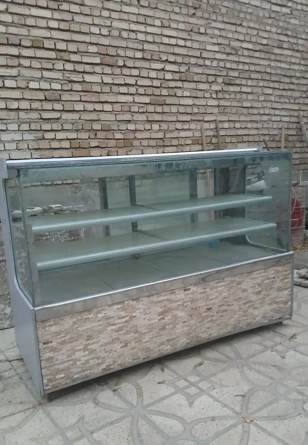 ویترین|فروشگاه و مغازه|همدان, |دیوار