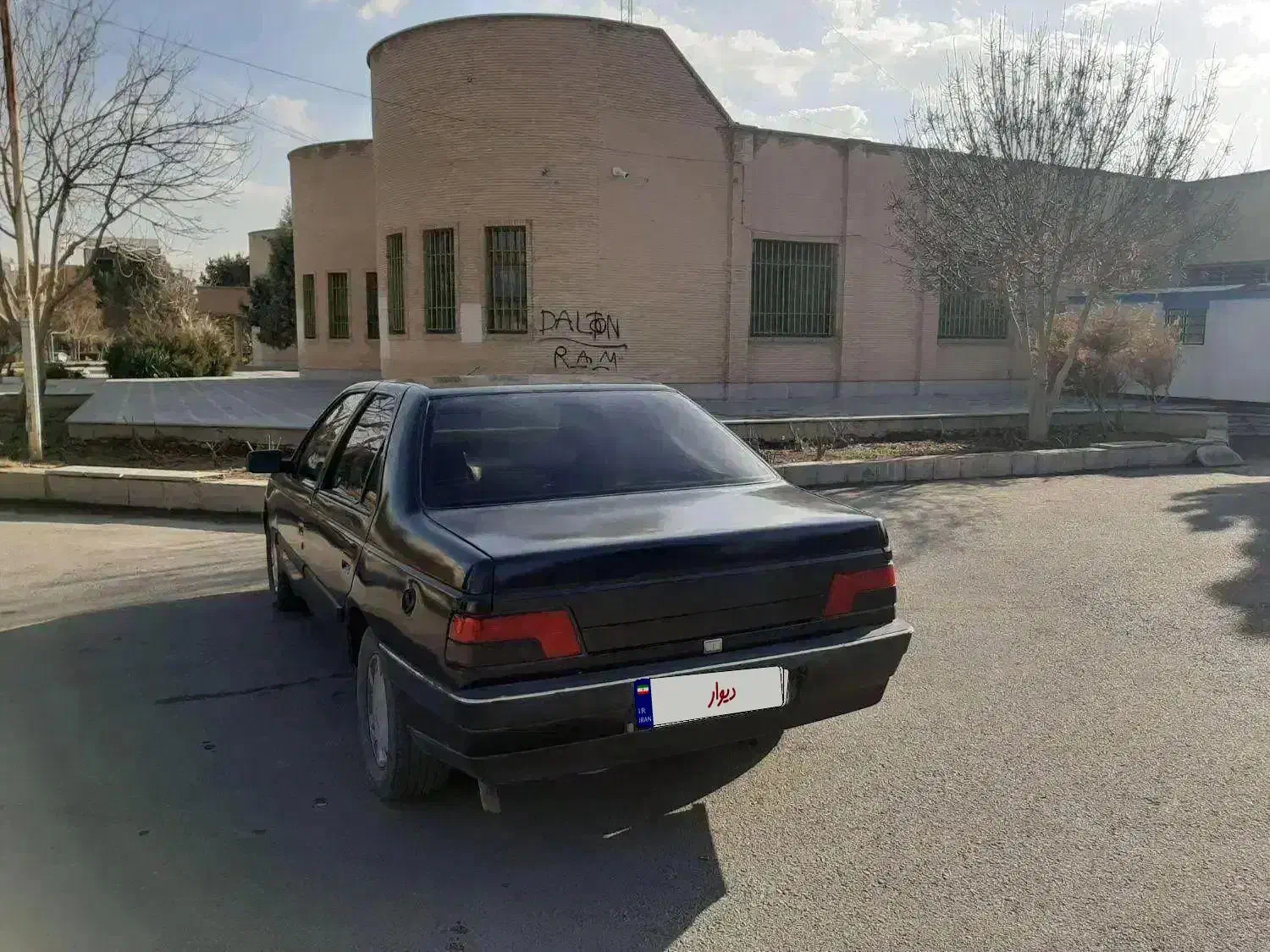 پژو۴۰۵ جی ال ایکس|خودرو سواری و وانت|شاهینشهر, اقبال لاهوری|دیوار