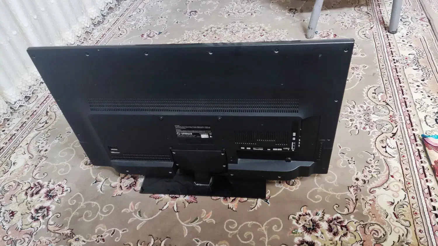 تلویزیون42اسنوا|تلویزیون و پروژکتور|دلند, |دیوار