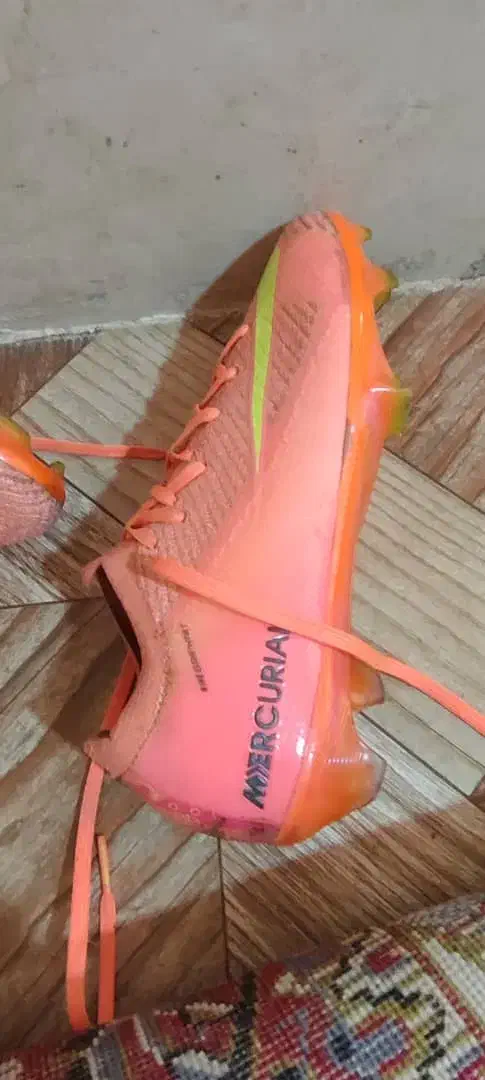 کفش فوتبال|کیف، کفش، کمربند|کوهدشت, |دیوار