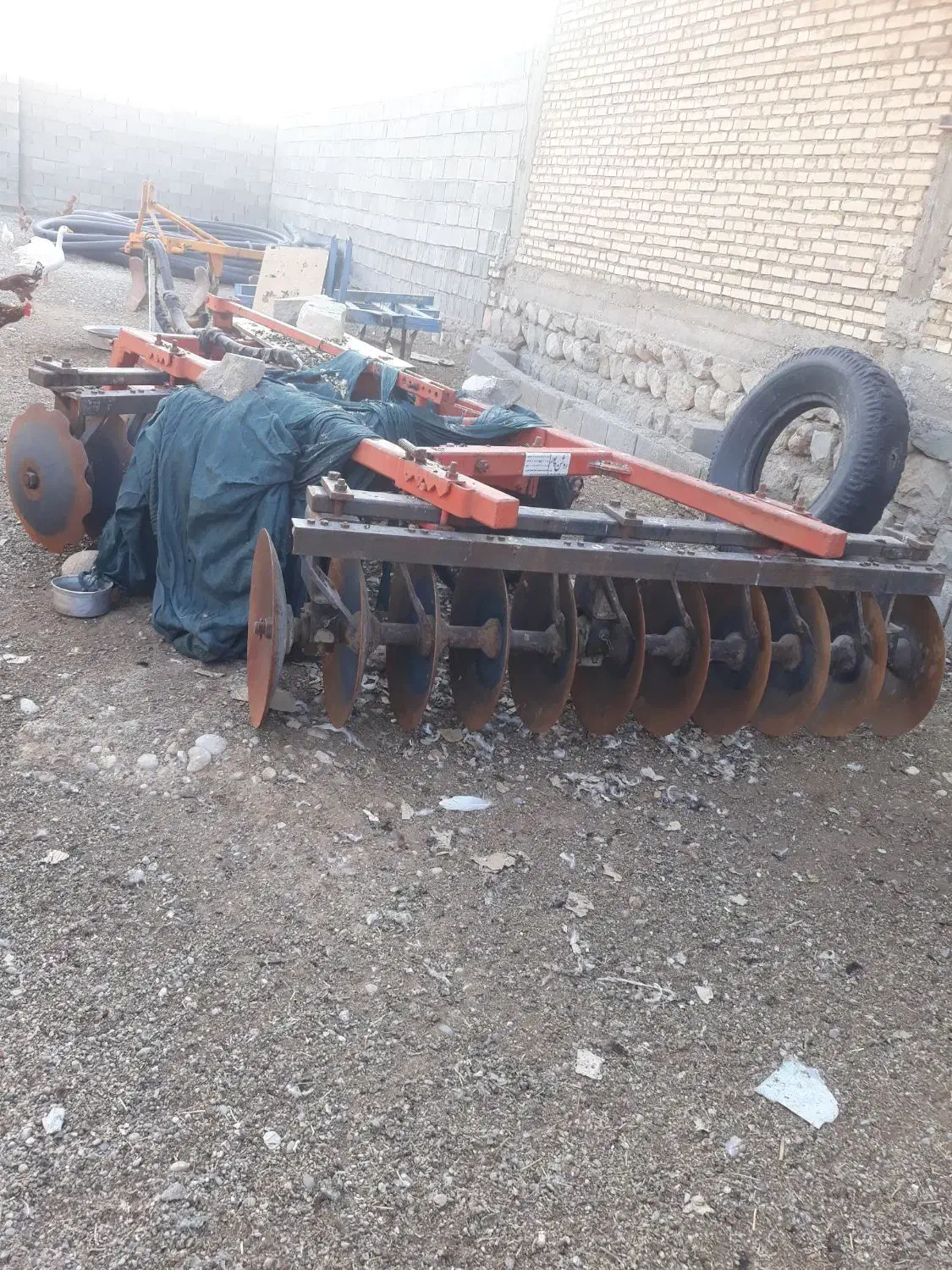 سلام یک عدد دیکس و گاوآهن و تم پاش به فروش میرسد|ماشینآلات صنعتی|اندیمشک, |دیوار
