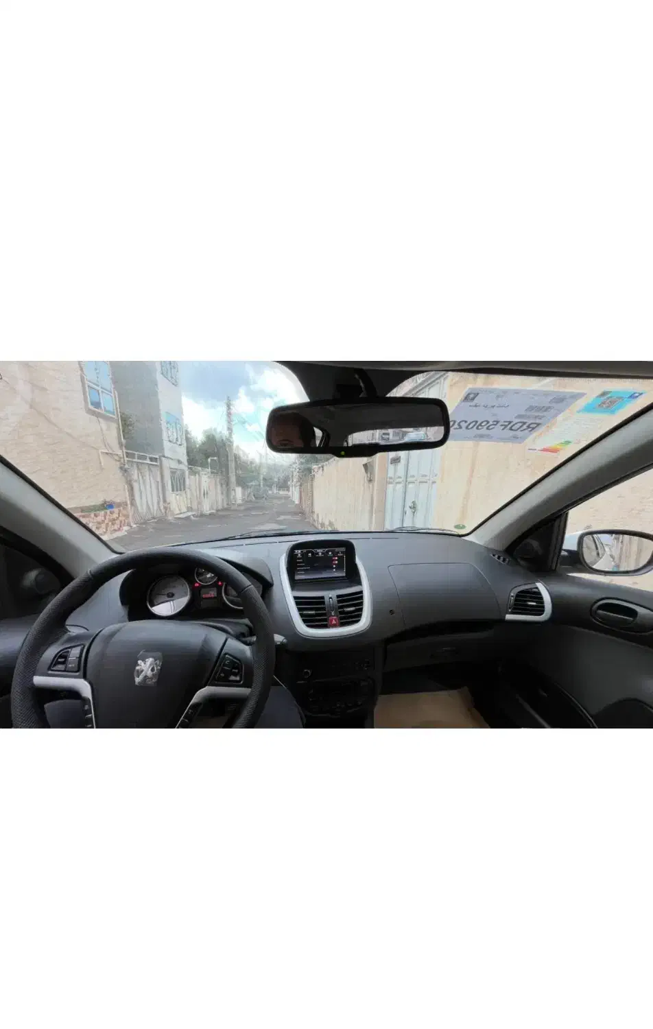 207 ارتقا یافته سقف شیشه ۱۴۰۳|خودرو سواری و وانت|منجیل, |دیوار