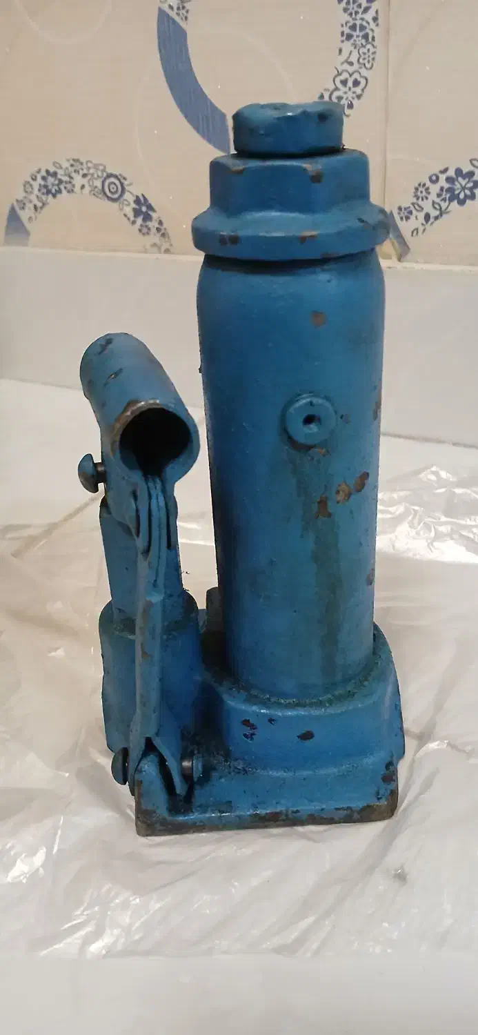 جک روغنی|ابزارآلات|تهران, هفده شهریور|دیوار