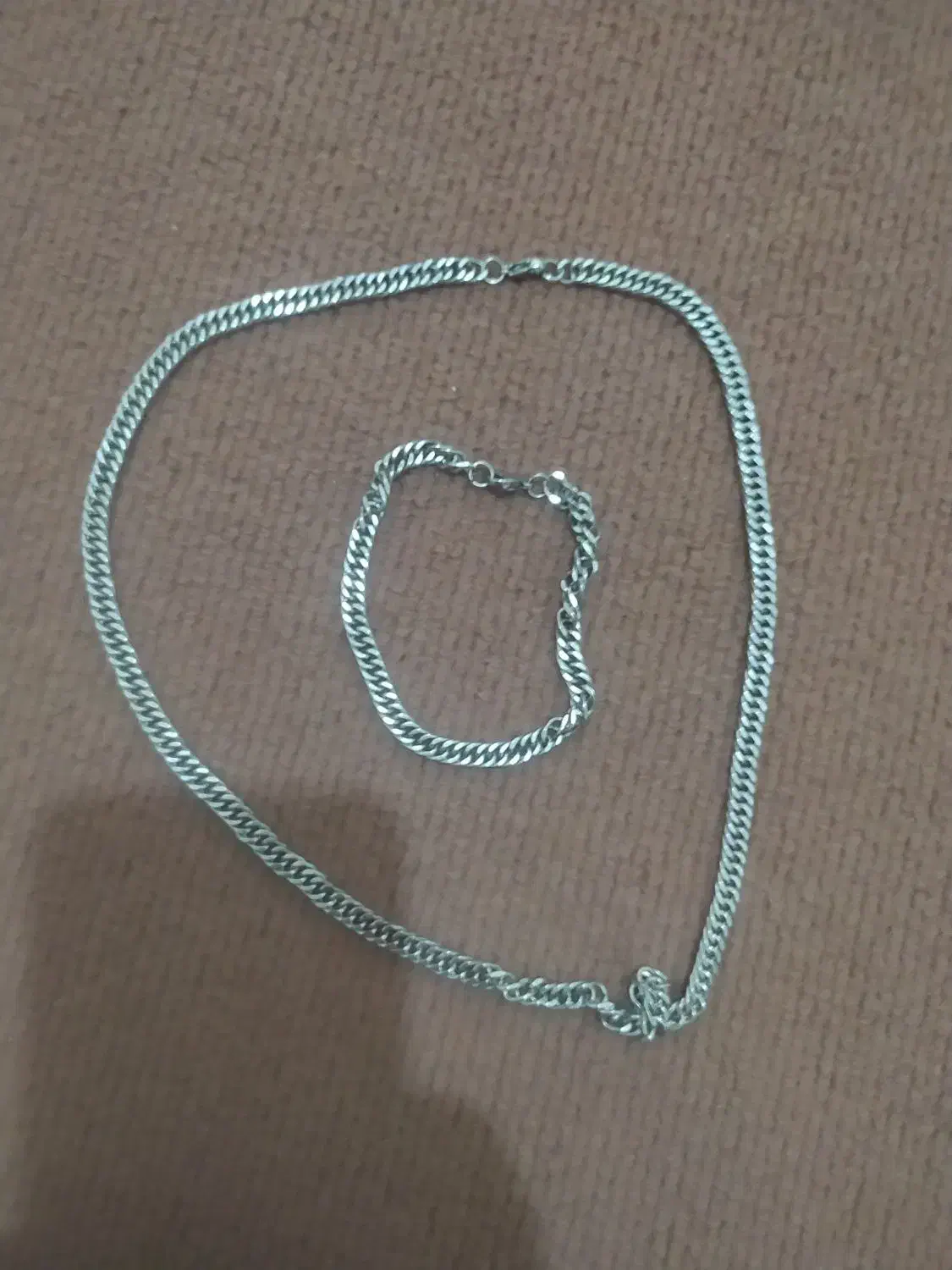 دستبند و گردنبند کارتیر|بدلیجات|کاشان, باغ ماجد|دیوار