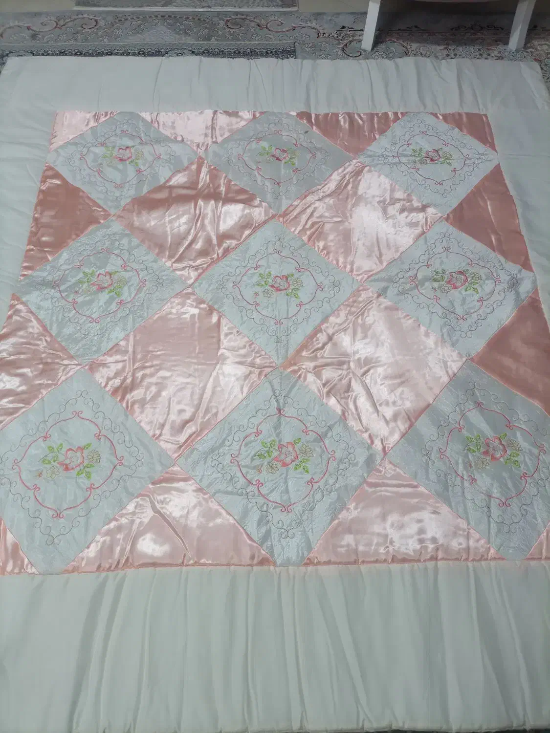 لحاف بندری|رختخواب، بالش، پتو|گلبهار, شهر جدید گلبهار|دیوار