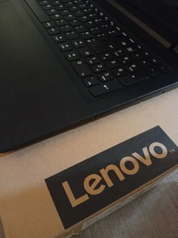 یک دستگاه لپ تاپ لنوودرحدنو|رایانه همراه|پردیس, فاز ۲|دیوار