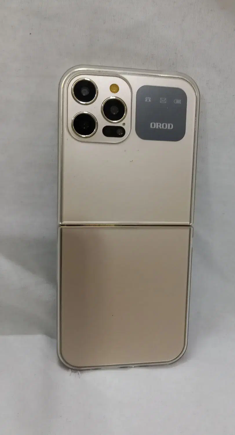 گوشی تاشو|موبایل|هشتگرد, شهرک ولیعصر (مصلی)|دیوار