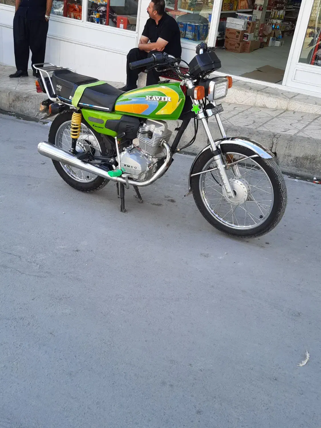 کبیر ۱۵۰ مدل ۹۶ عروسک|موتورسیکلت|جوانرود, |دیوار