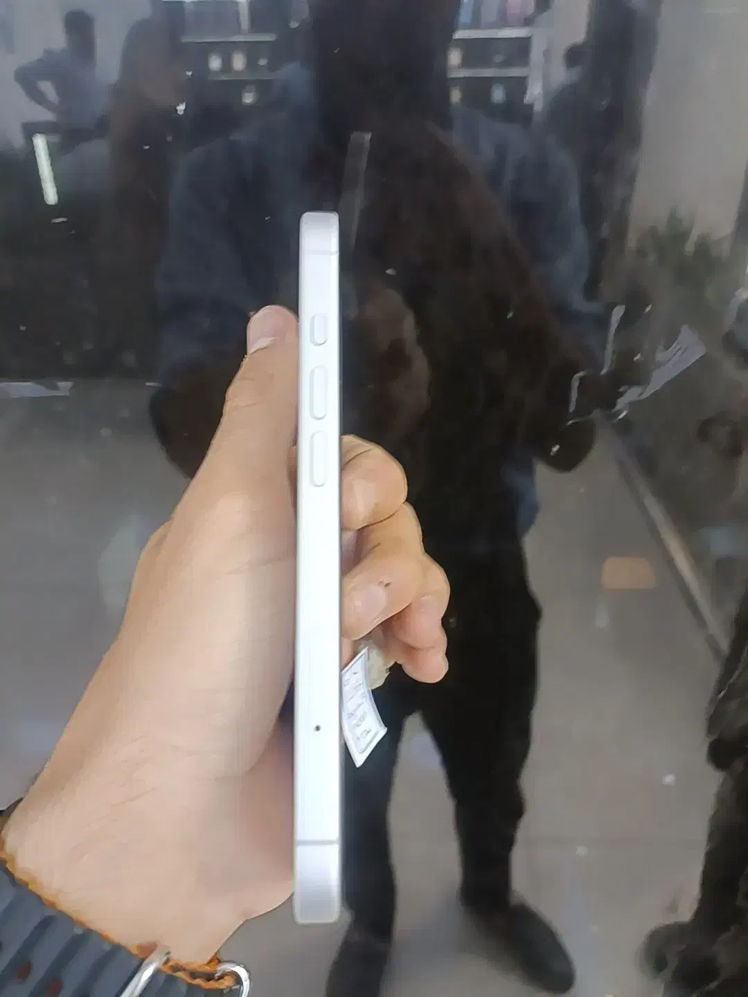 17normal/سه بار شارژ اقساط یکساله|موبایل|اصفهان, گلزار|دیوار