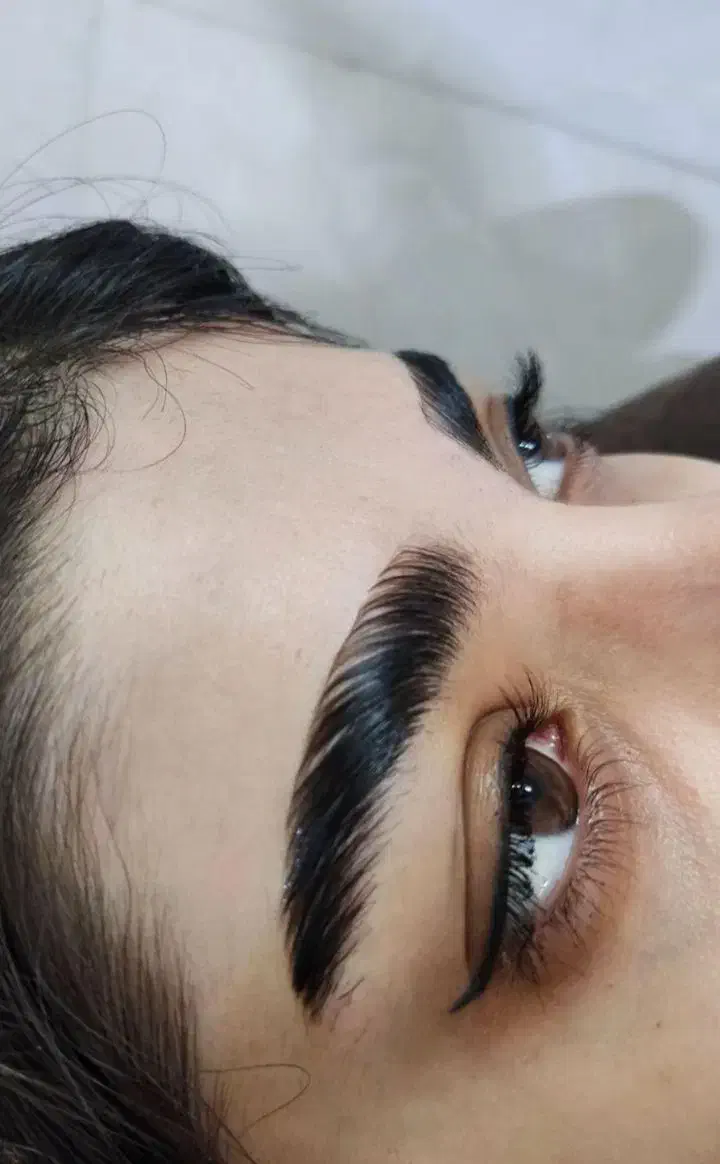 اکستنشن کاشت ولیفت لمینت مژه ابرو|خدمات آرایشگری و زیبایی|قم, امامزاده ابراهیم|دیوار