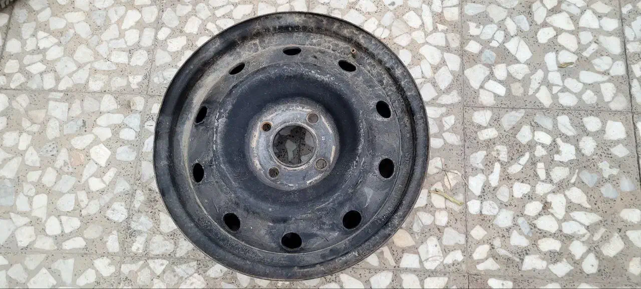 رینگ و لاستیک پژو پراید|قطعات یدکی و لوازم جانبی|اصفهان, دهنو|دیوار