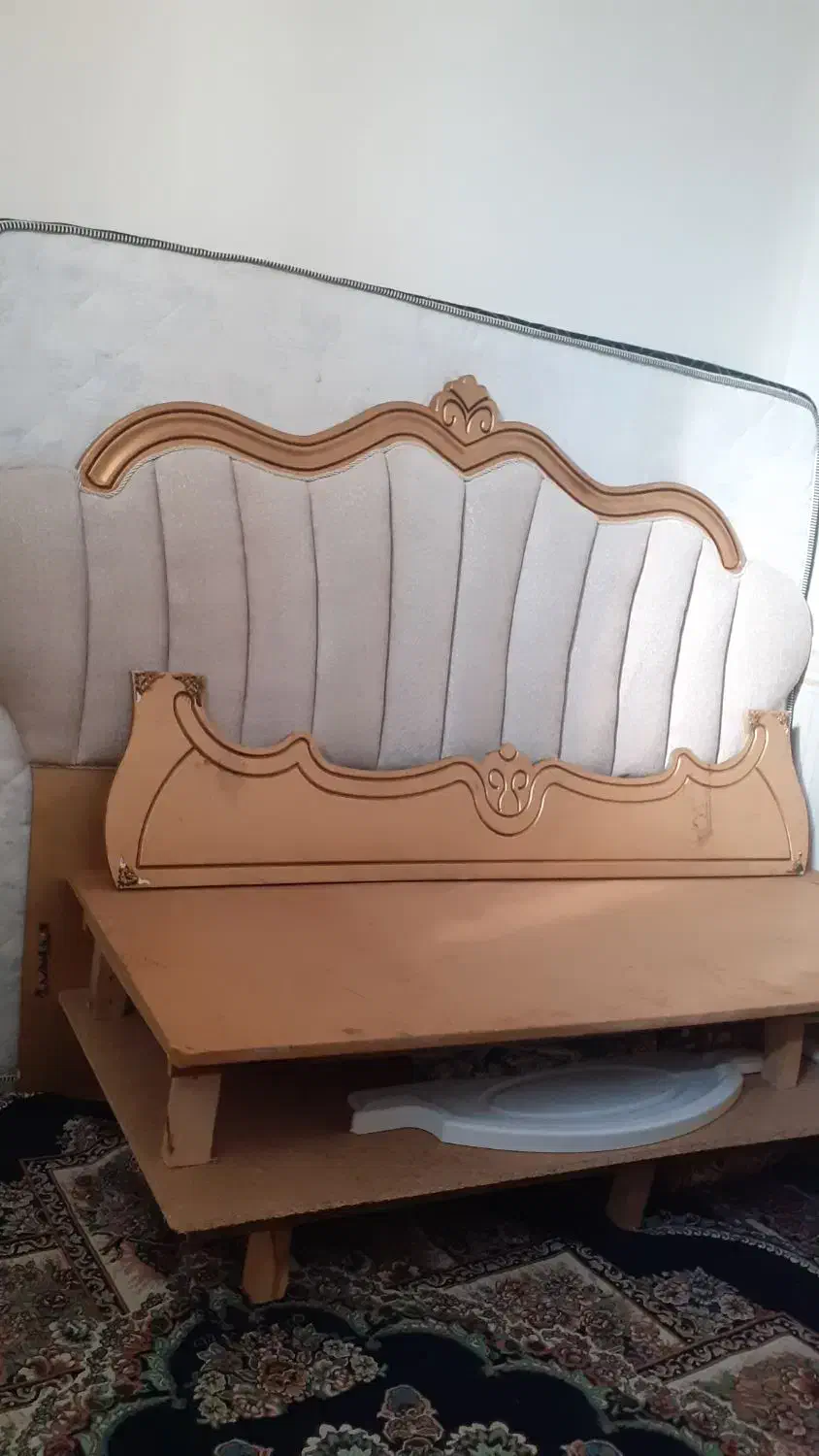 تخت خواب دو نفره|تخت و سرویس خواب|مرند, |دیوار