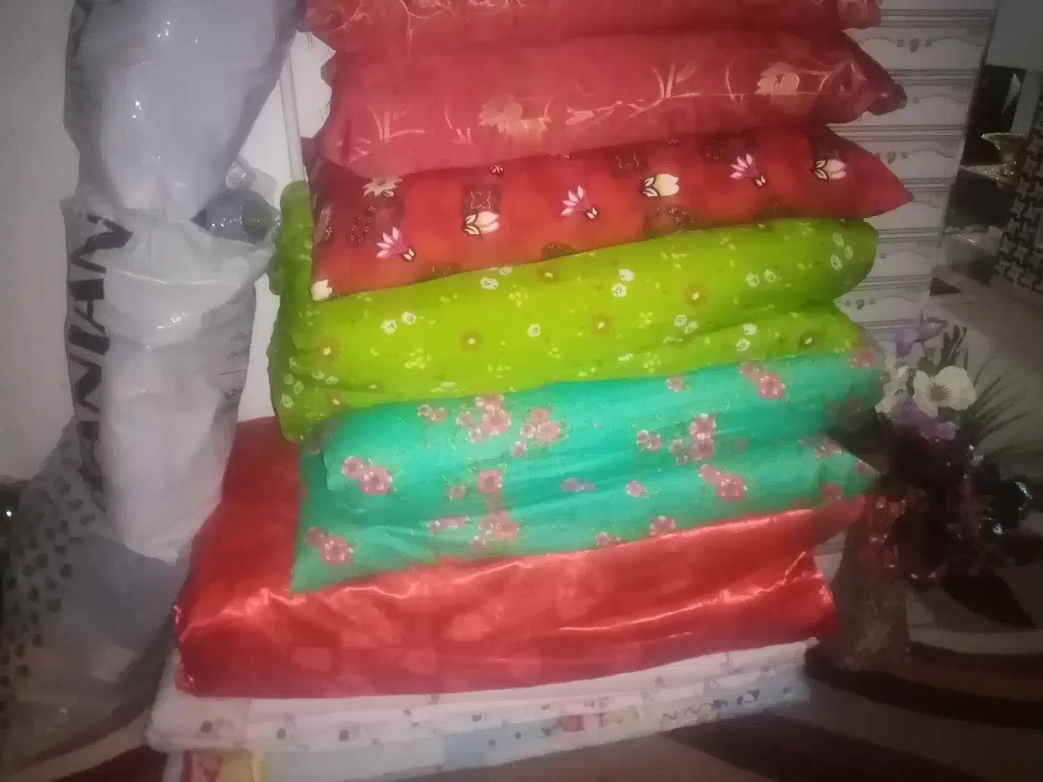 3دست لحاف تشک نوزیرقیمت|رختخواب، بالش، پتو|اردبیل, |دیوار