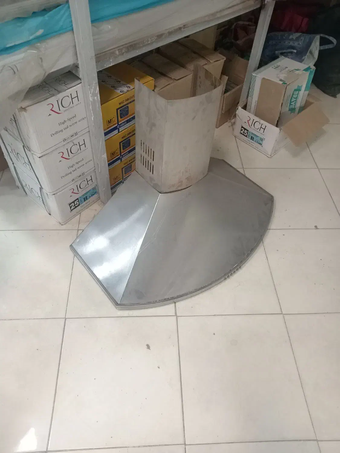 هود|هود|سبزوار, امیر کبیر|دیوار