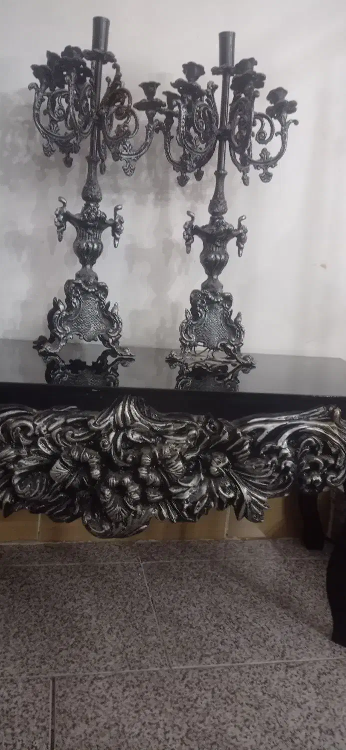 آینه شمعدان|آینه|نیشابور, هفده شهریور|دیوار