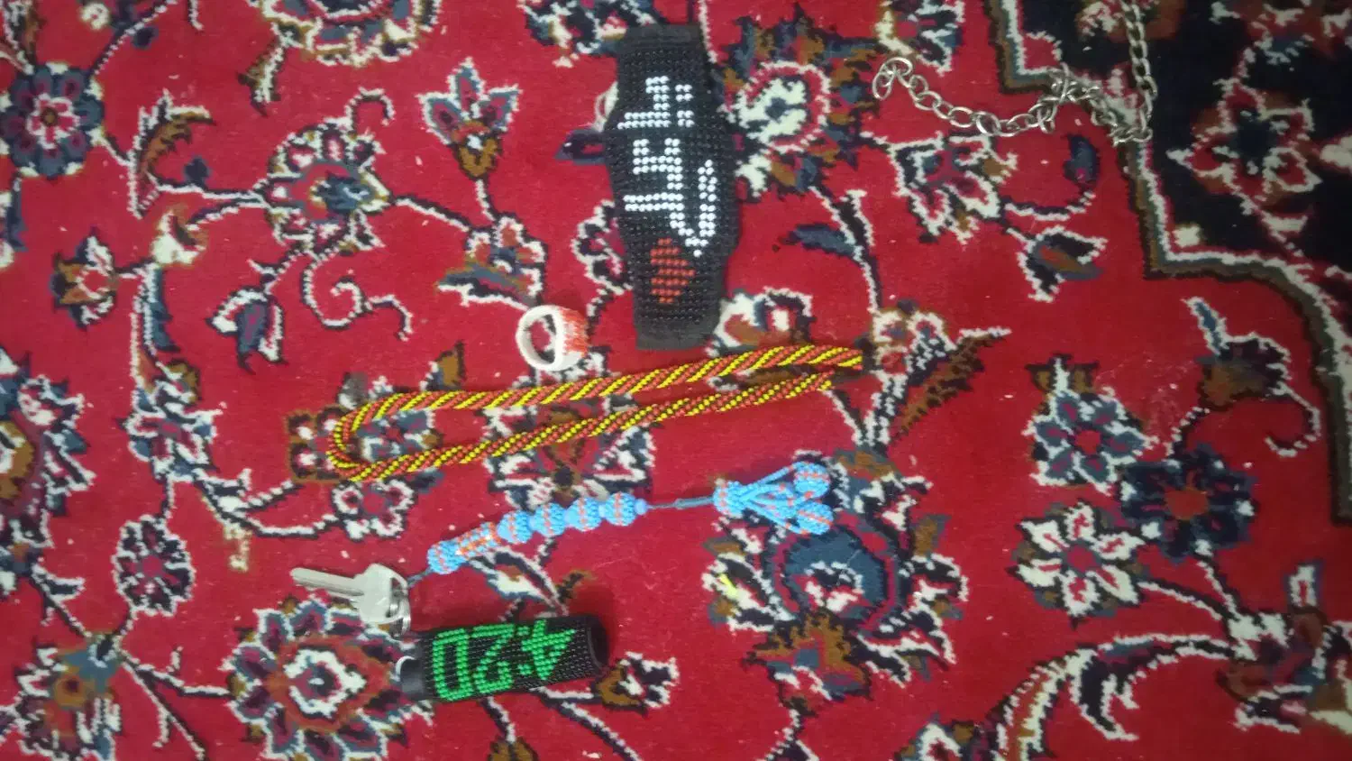 زندان بافت و گردبند|بدلیجات|کاشان, کارگر|دیوار