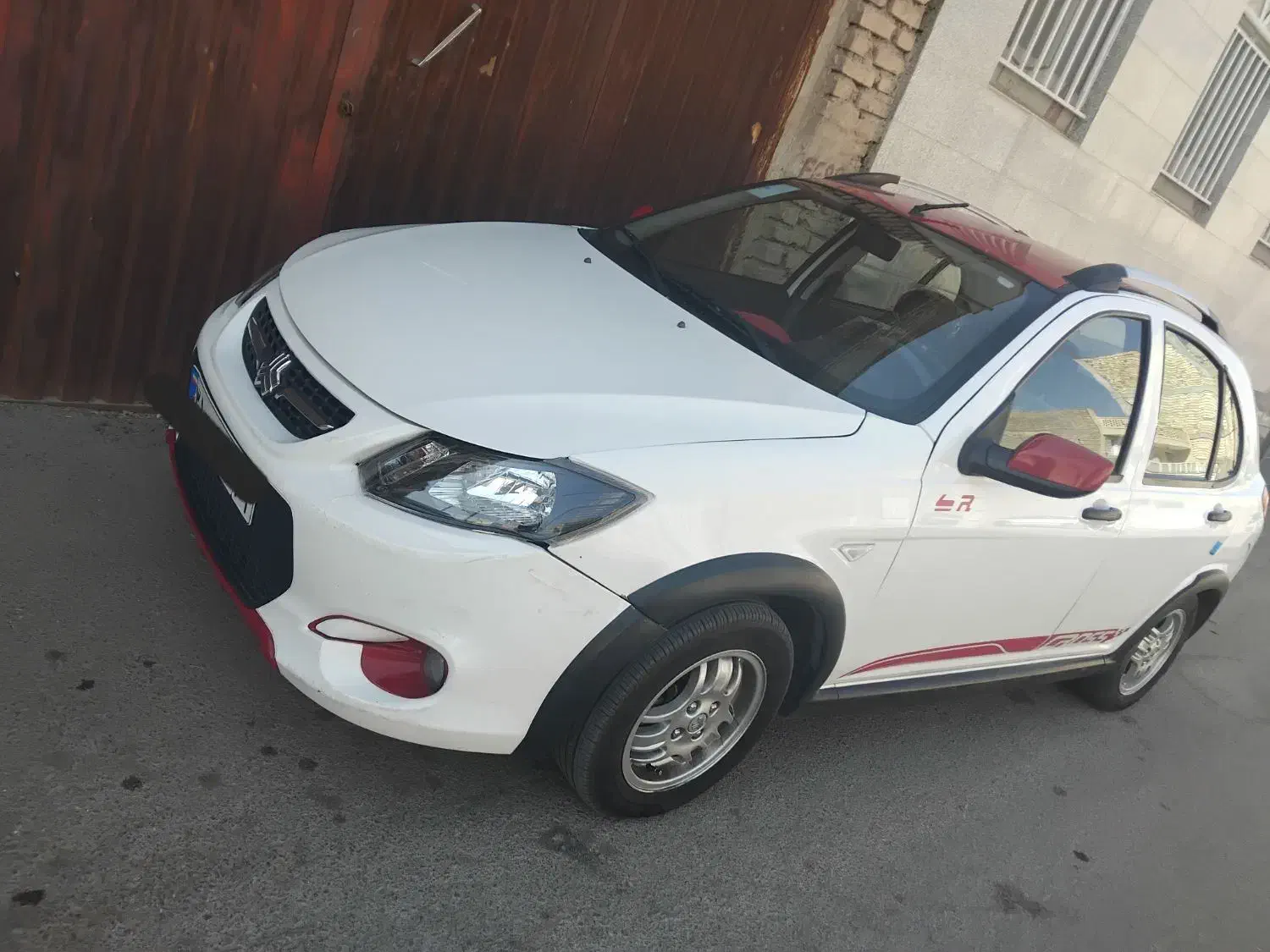 کوئیک r|خودرو سواری و وانت|اردکان, |دیوار