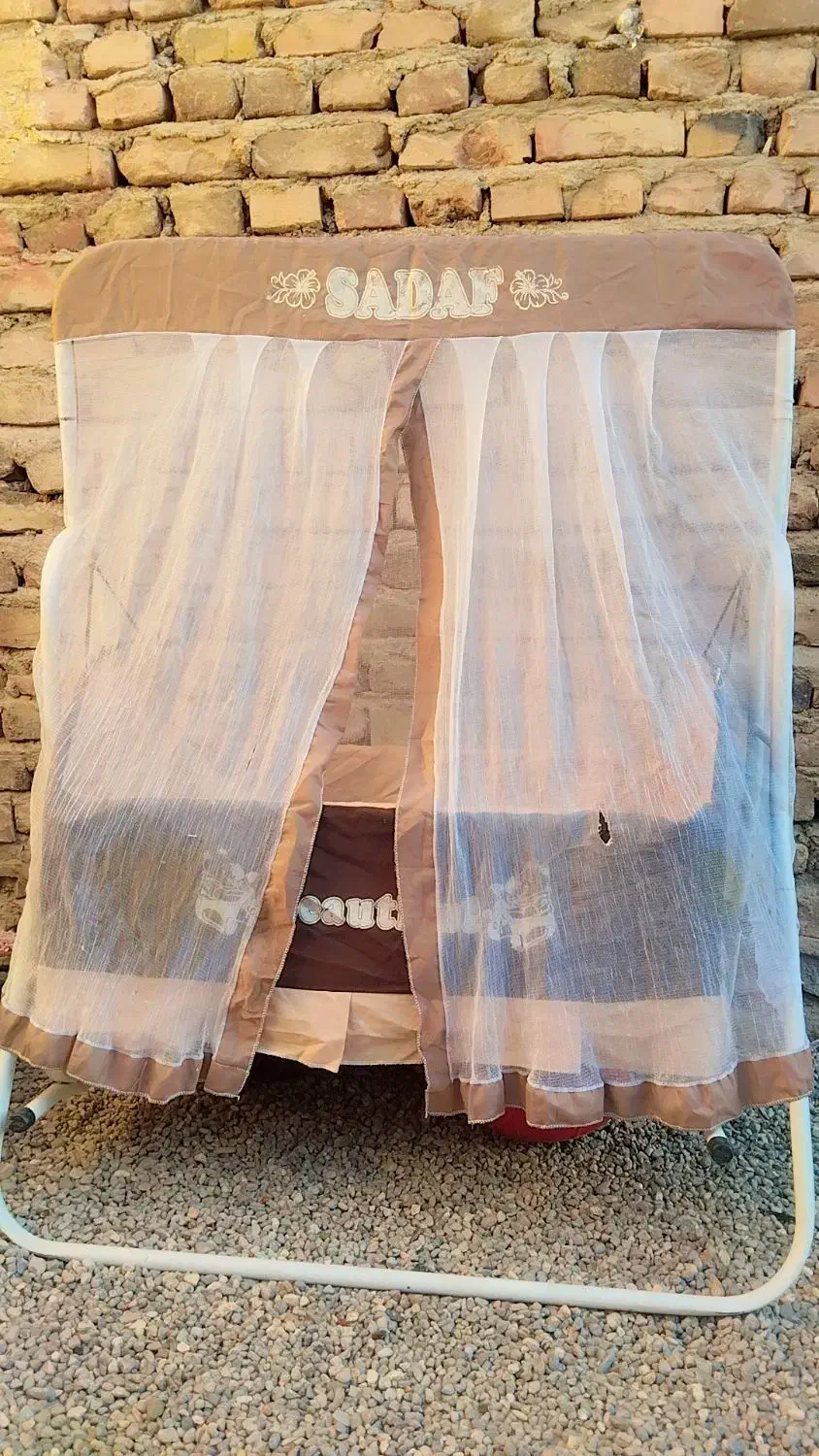 گهواره|تخت و سرویس خواب|خاش, |دیوار