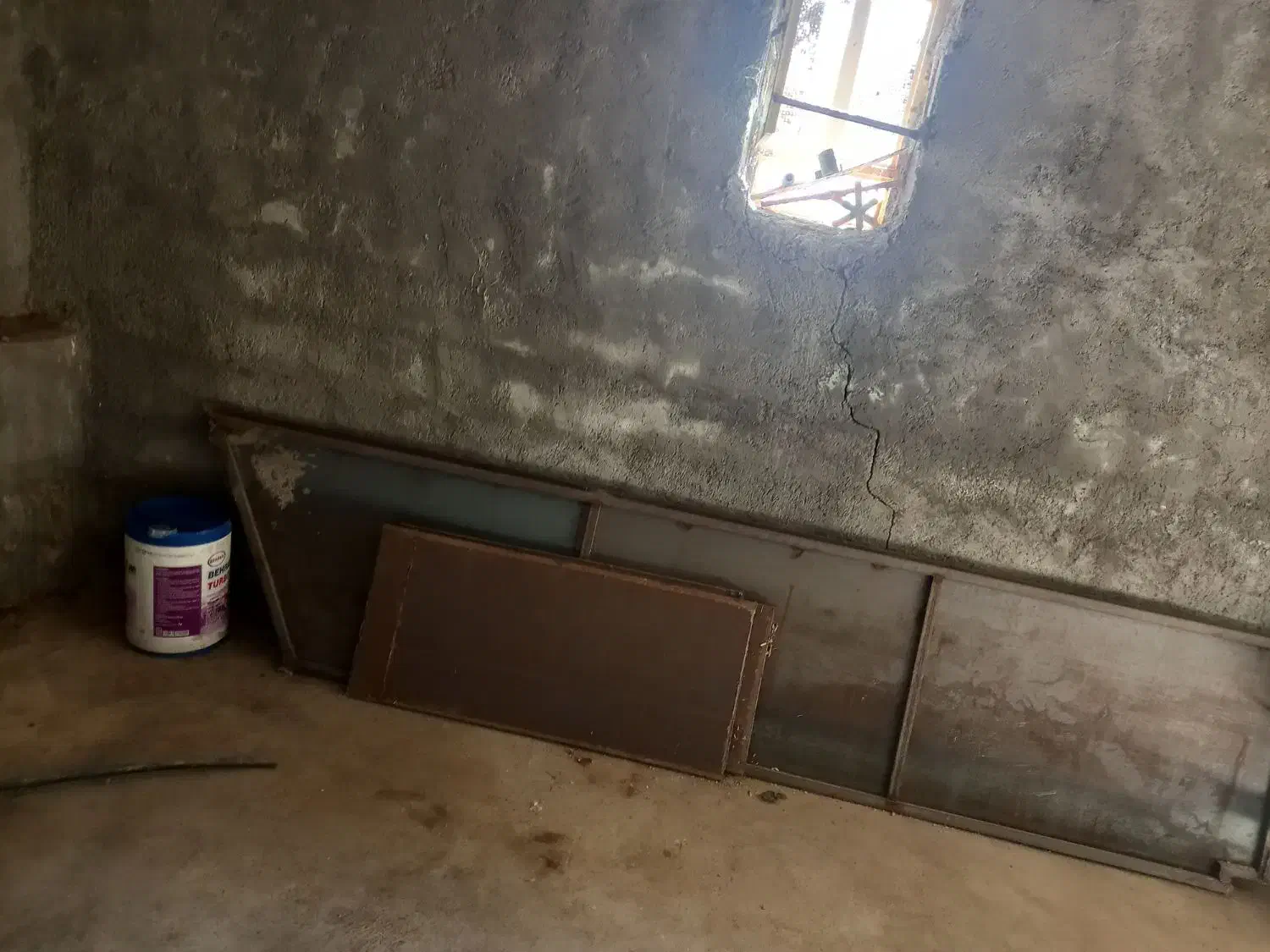 لبه ۹۱۱|قطعات یدکی و لوازم جانبی|پاتاوه, |دیوار