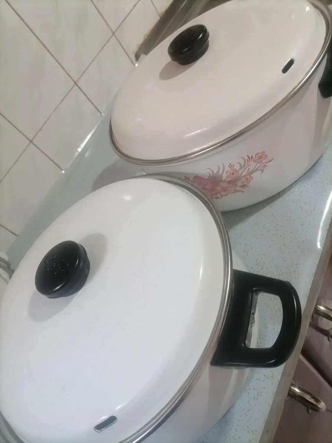 قابلمه لابی|ظروف پخت‌وپز|شیراز, شهرک ایثار|دیوار