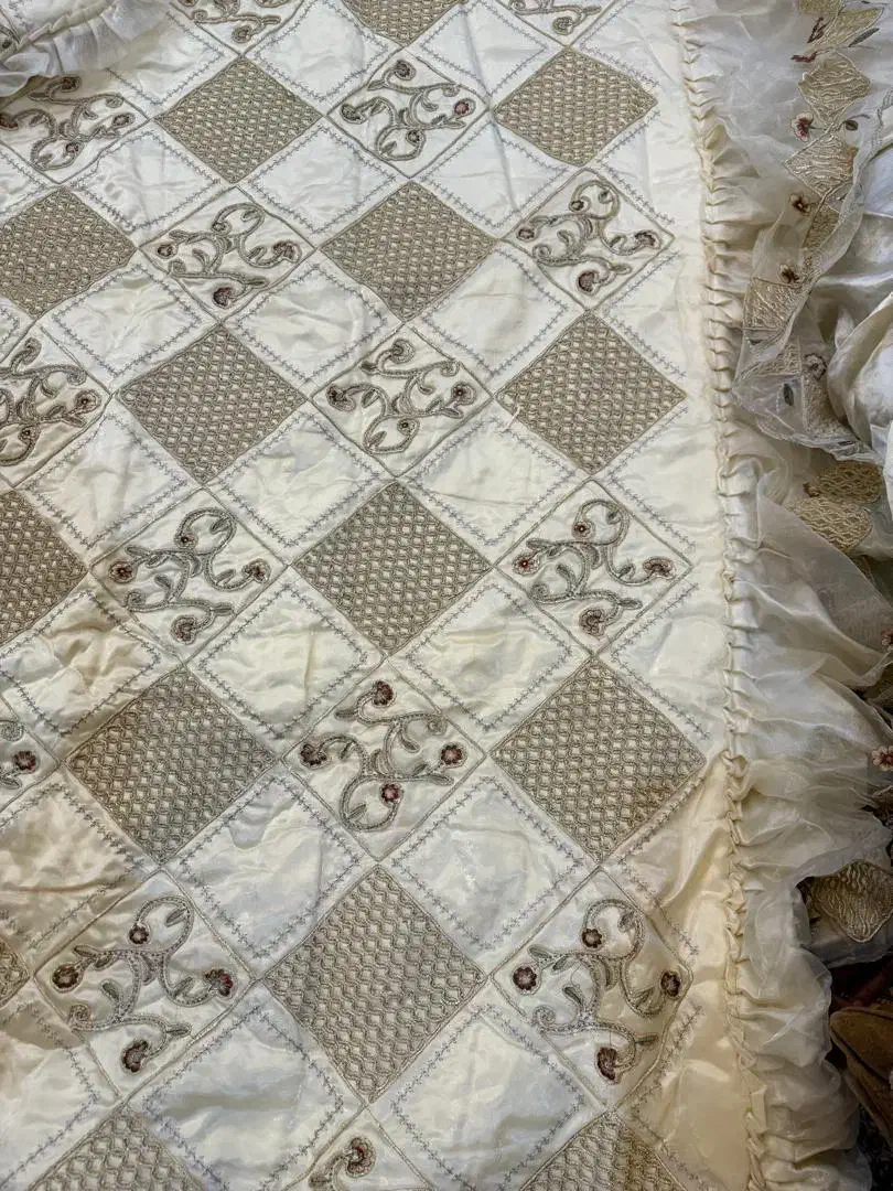 رو تختی خامه دوزی آکبند از کشور سوریه|سرویس روتختی|تهران, بهار|دیوار