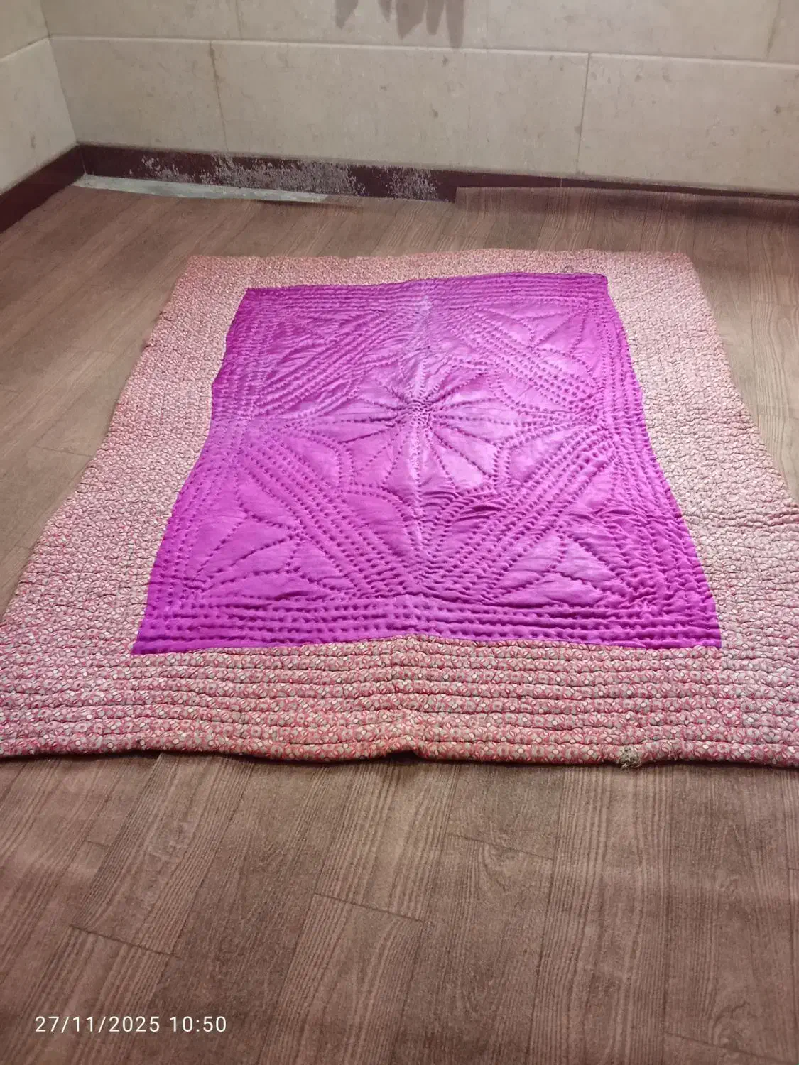 لهام قدیمی تک نفره|رختخواب، بالش، پتو|آمل, |دیوار