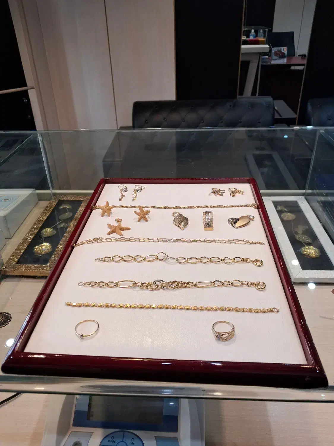 طلا با کمترین اجرت بازار|جواهرات|اصفهان, سرتاوه|دیوار