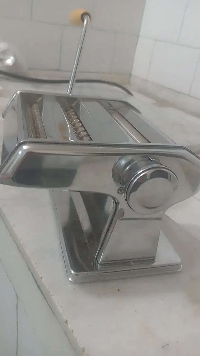 چرخ رشته بری|خردکن، آسیاب، غذاساز|یزدان شهر, |دیوار