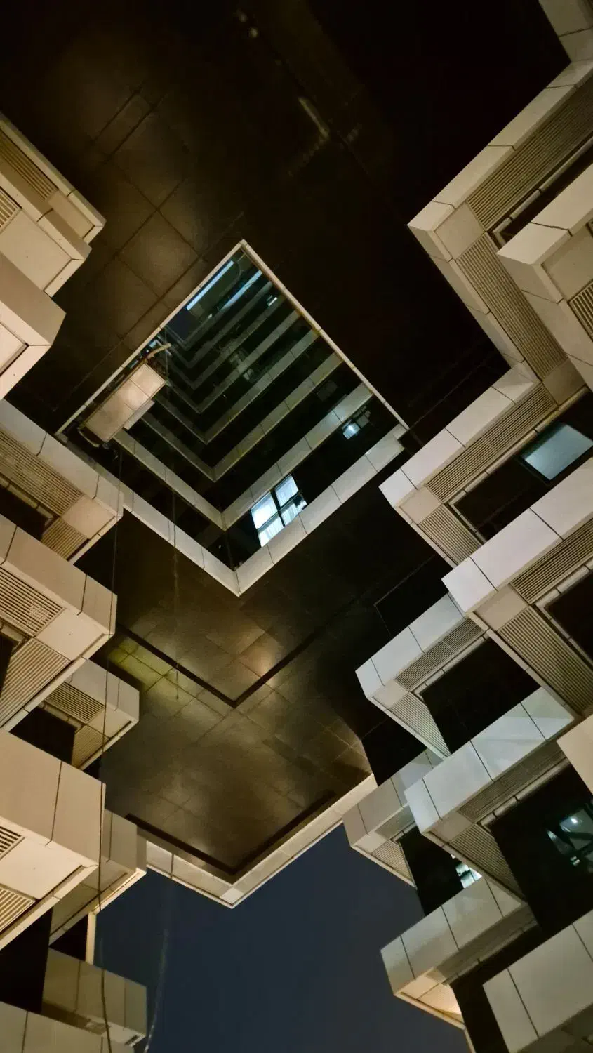 اجاره برج میکا