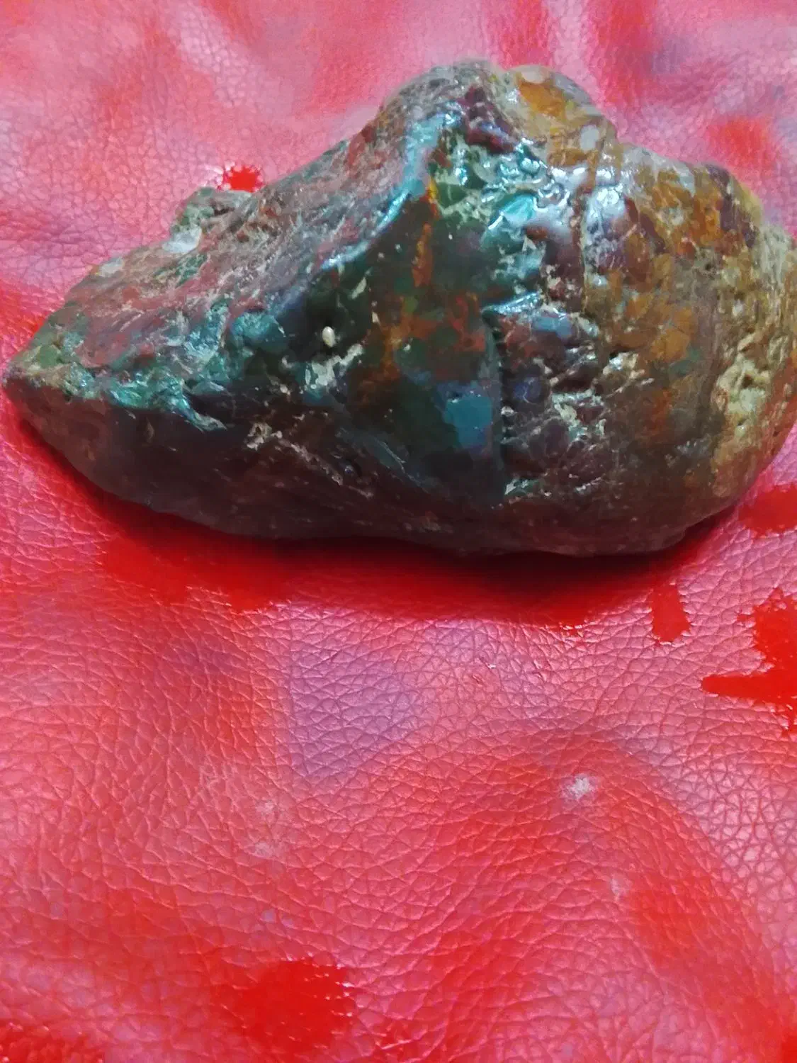 سنگ فیروزه سبز کمیاب|جواهرات|فلاورجان, |دیوار