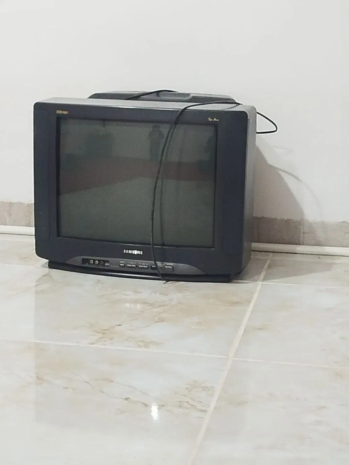 تلویزیون|تلویزیون و پروژکتور|ایلام, |دیوار