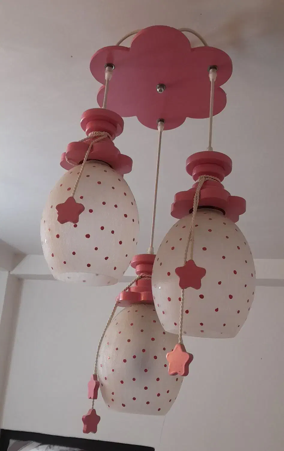 لوستر دخترانه همراه با دیوار کوب|لوستر و چراغ آویز|قم, انسجام|دیوار