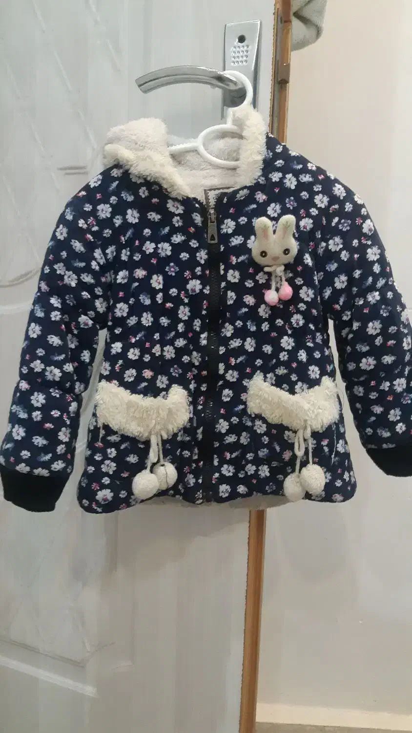 کاپشن دخترانه و پسرانه قیمت مناسب|کفش و لباس بچه|قائمشهر, |دیوار