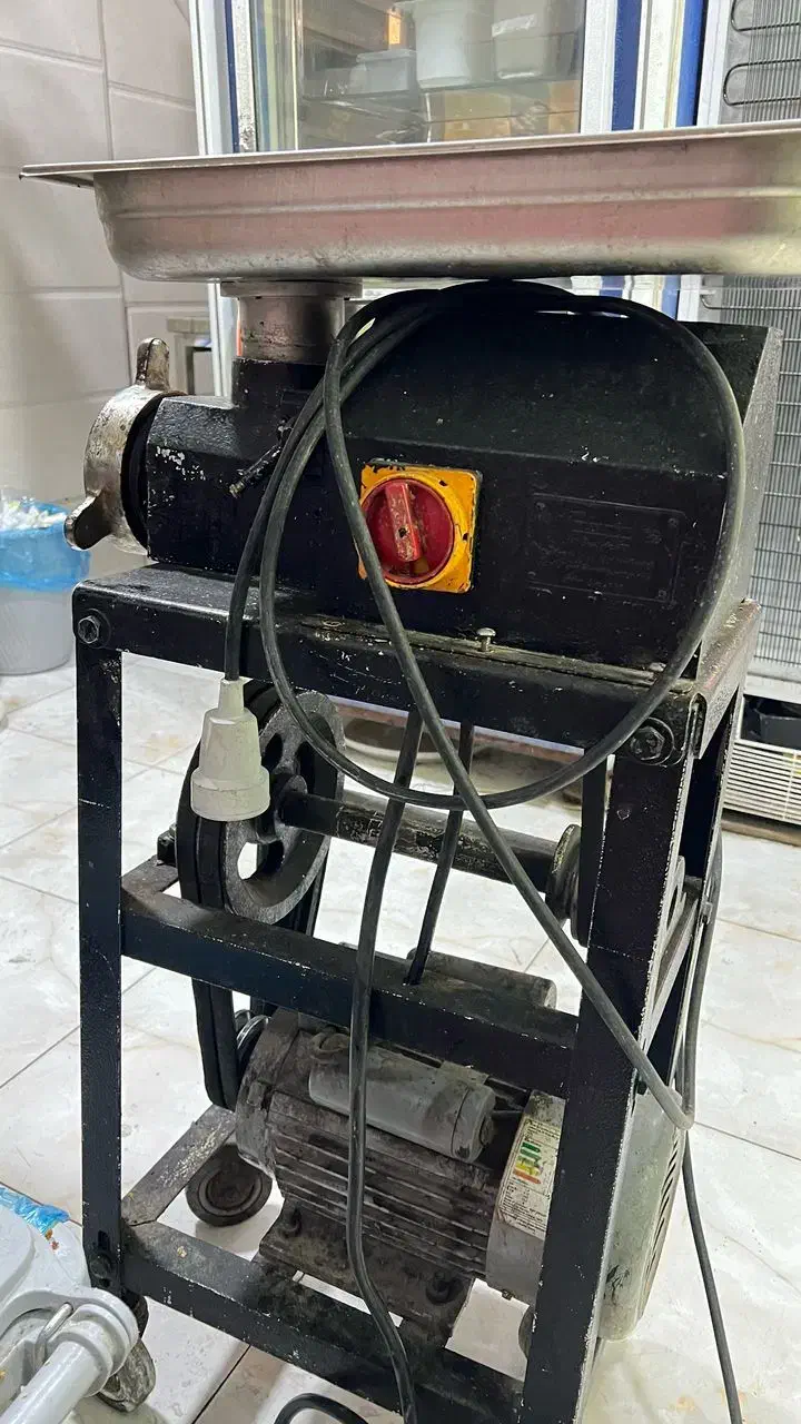 چرخگوشت الکترو کار|خردکن، آسیاب، غذاساز|گرمسار, |دیوار