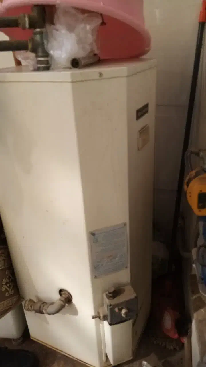 آبگرمکن دیوار با منبع ۵۰ لیتری|آبگرمکن، پکیج، شوفاژ|شوشتر, |دیوار